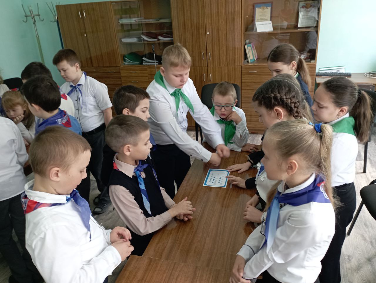 Творческая встреча орлят знакомьтесь это мы