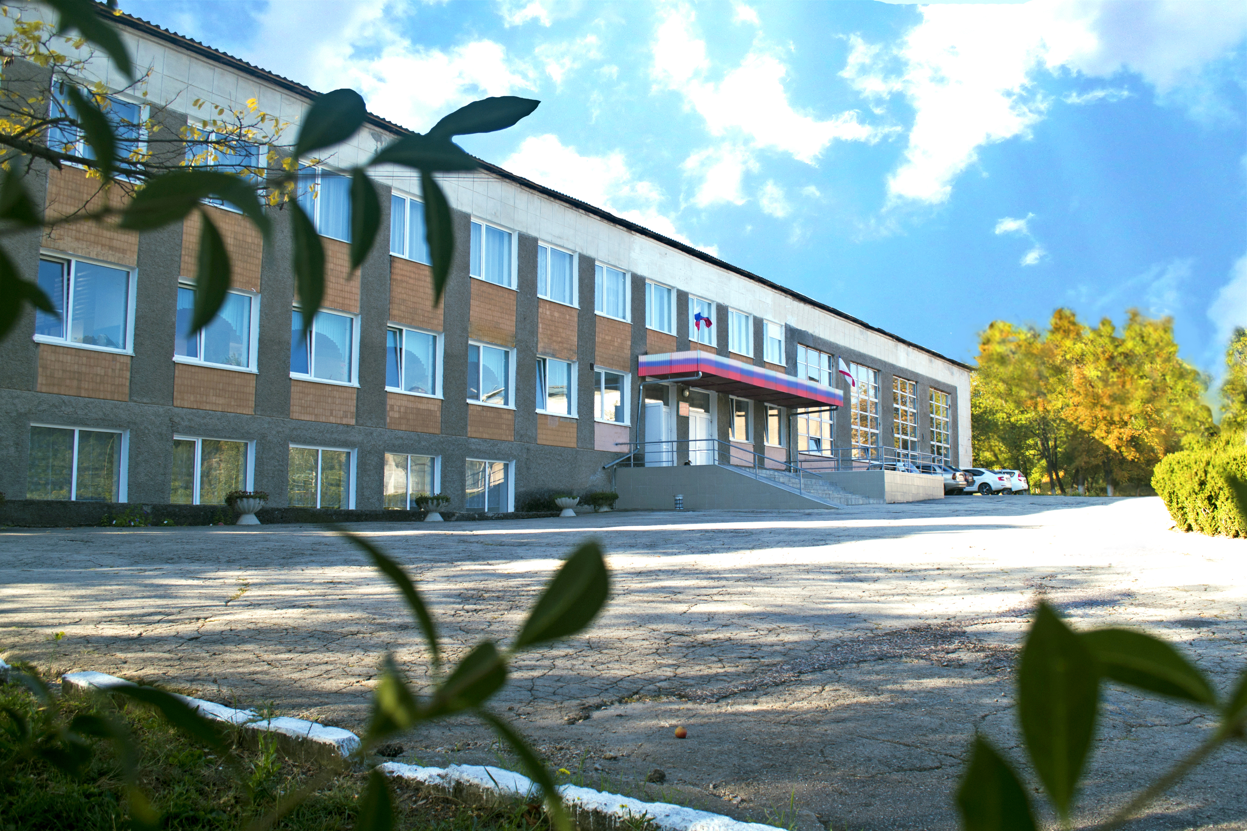 мбоу школа 3 белогорск крым. мбоу школа 3 белогорск крым. школа лицей белогорск номер 2. школа лицей белогорск номер 2. мбоу школа лицей 2 белогорск крым.